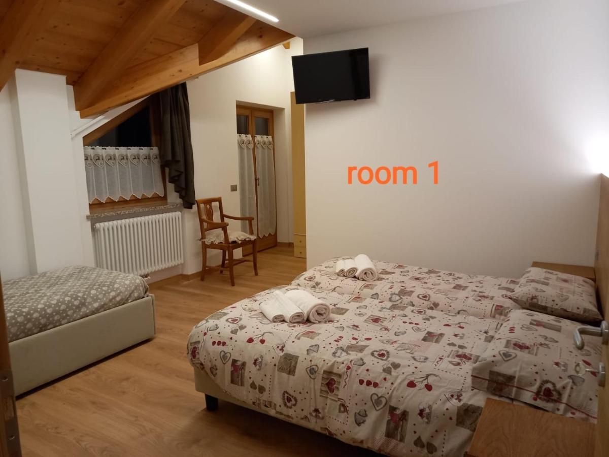 Appartamento Mansarda Patrizia E Franco Val Di Sole Commezzadura Exteriér fotografie